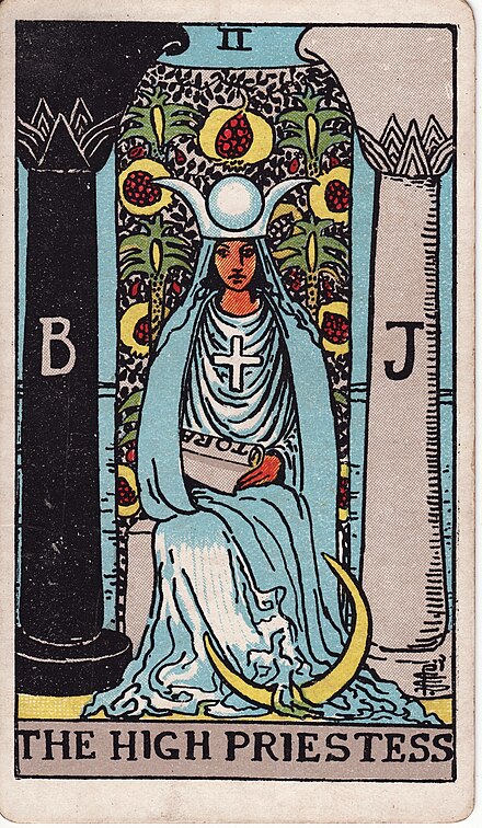 RWS Tarot 02 High Priestess